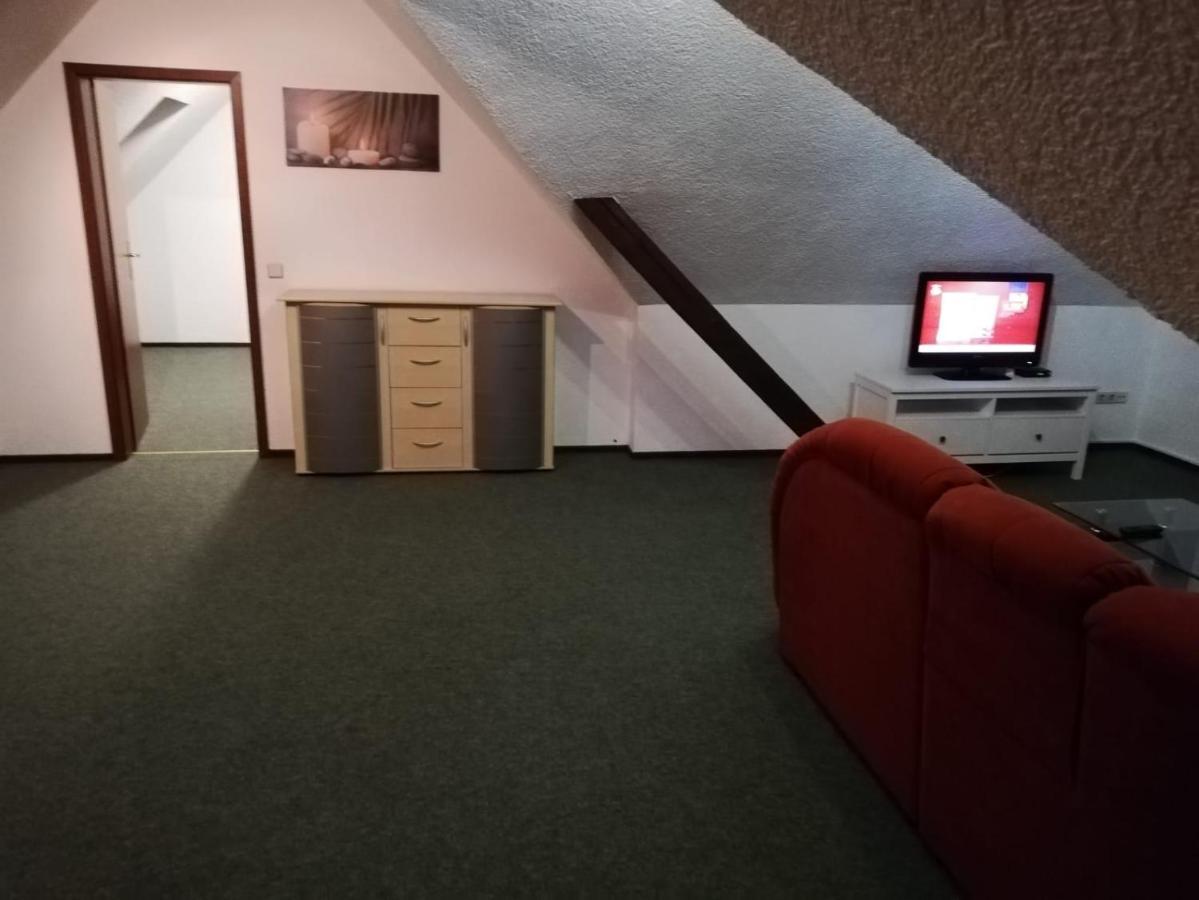 Monteur- Und Mietwohnungen Eilenburg Nordsachsen エクステリア 写真
